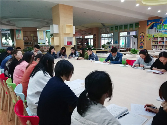 树德小学组织新岗教师开展培训交流学习活动