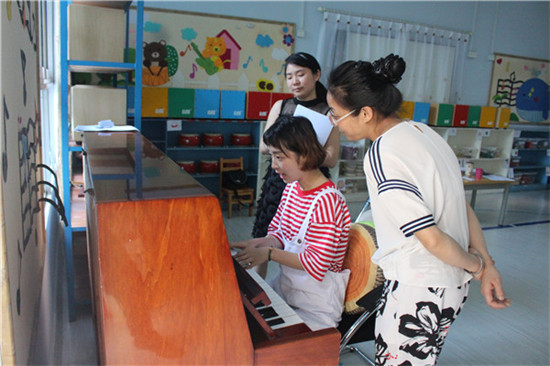天府幼儿园举行青年教师五项全能考核 推进全