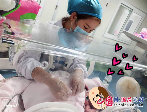  西充县人民医院收留一弃婴 暖心救助点燃生命之光