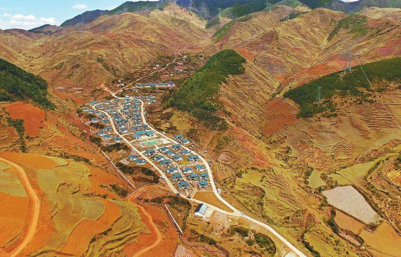 凉山：大山深处新居美