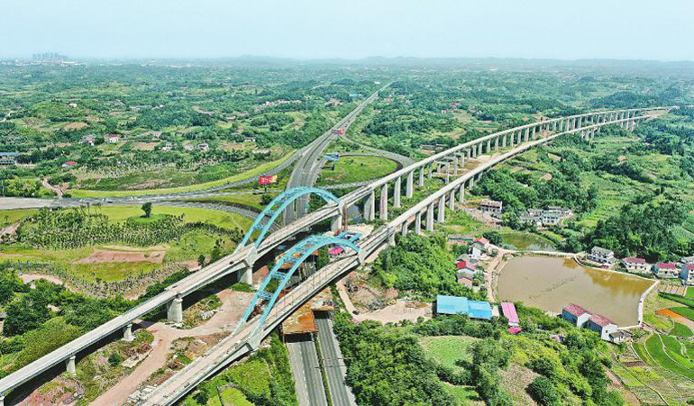 川南城际铁路雷波寺左右线特大桥建设完成