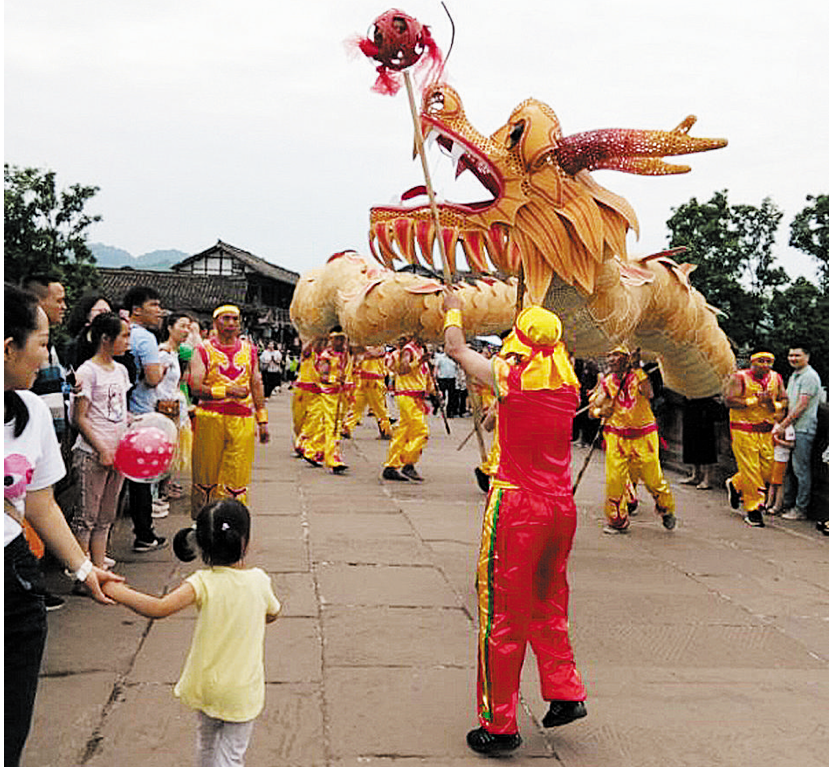 78米 亚洲最长竹龙舞动平乐