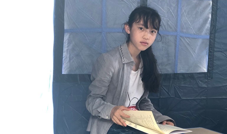 宜宾长宁地震：一本《茶花女》是12岁女孩携带的唯一物资