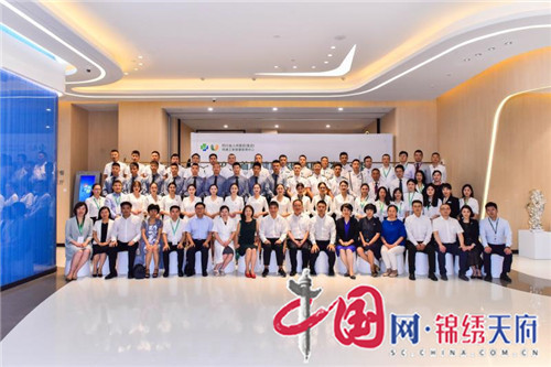 四川省人民医院与新希望集团合作的首个医疗健康项目在川落地