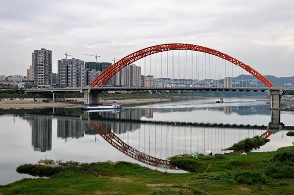 嘉陵江通航 过境四川苍溪县