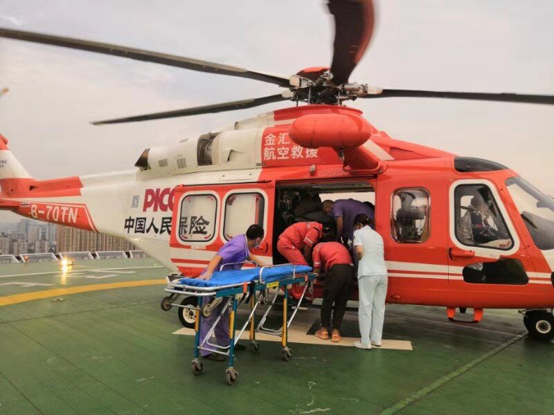 “空中120”让四川空中医疗急救逐步成为常态化