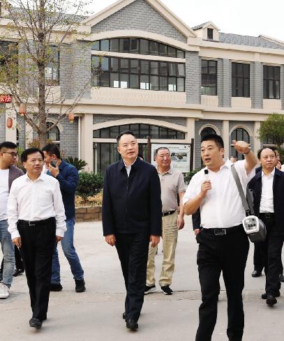 地方 南充 顶部头条 > 正文   10月18日至19日,南充市委书记宋朝华率