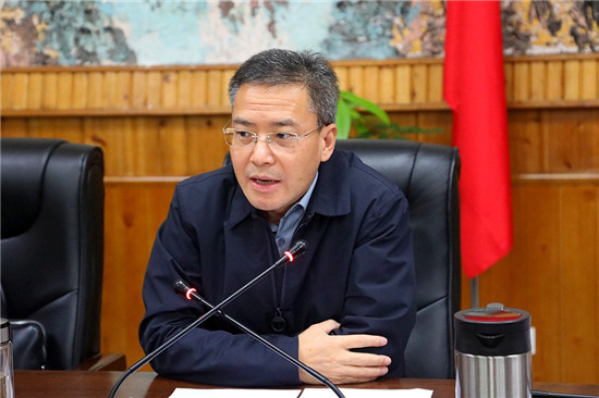 洪雅县召开立功受奖民警代表座谈会,县委书记阳运良,县委常委,政法委